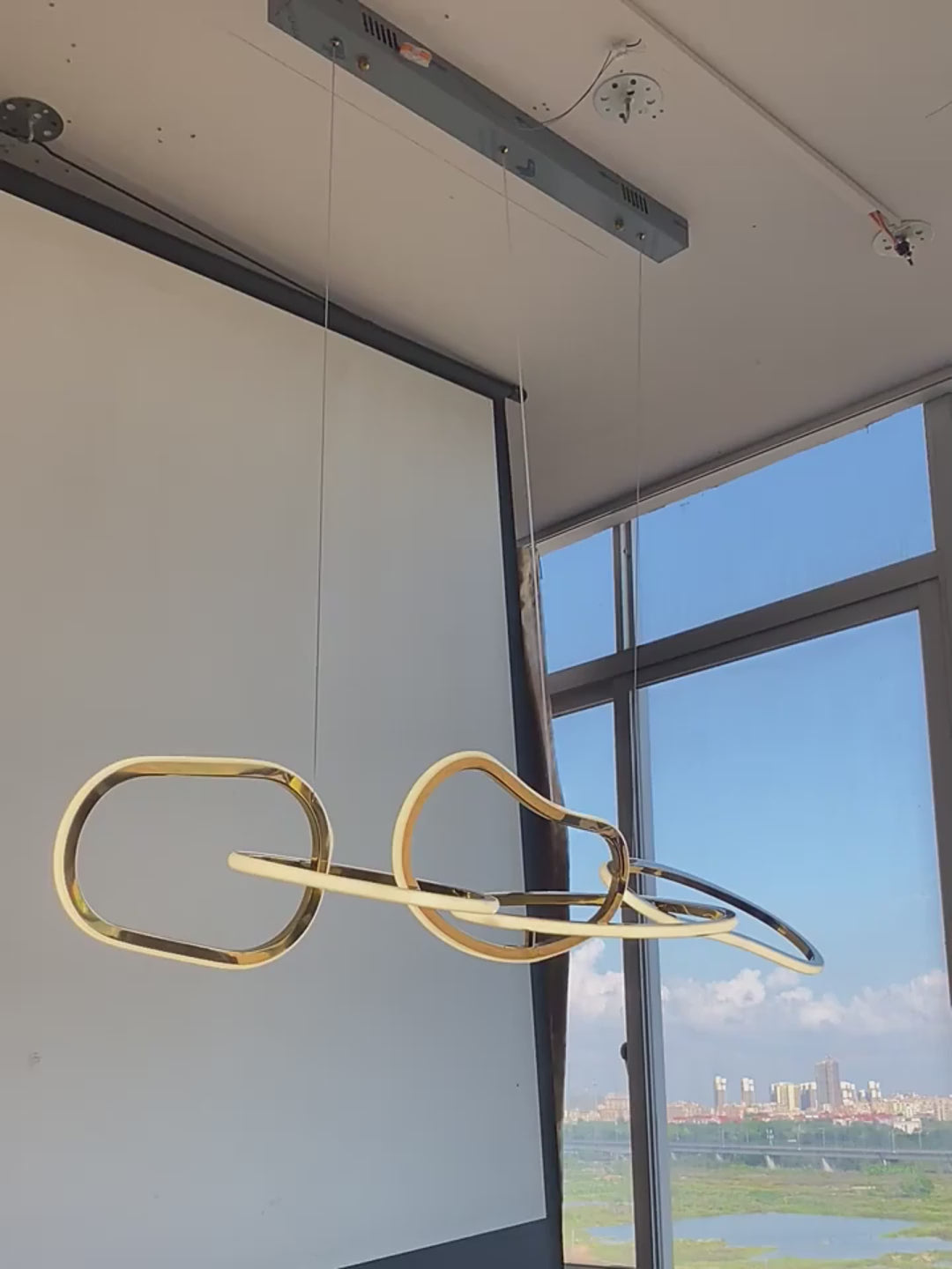 Arcus Pendant Light video