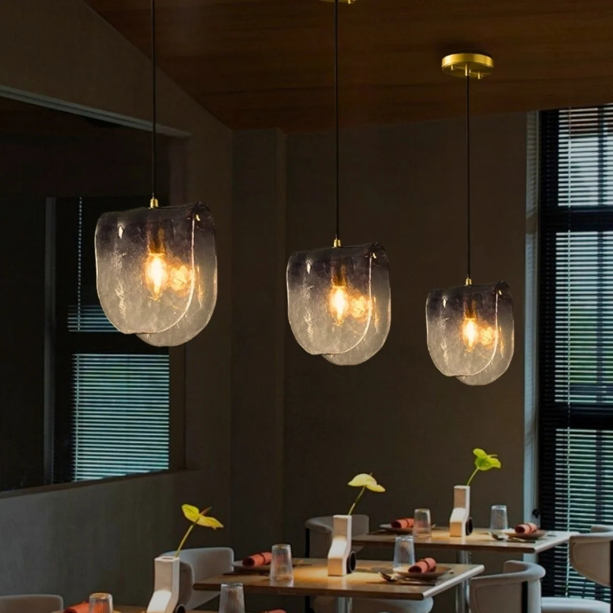 stained glass rose lamp