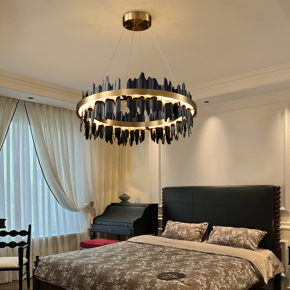 6 Trending Chandelier Finishes for Modern Bedrooms in 2025