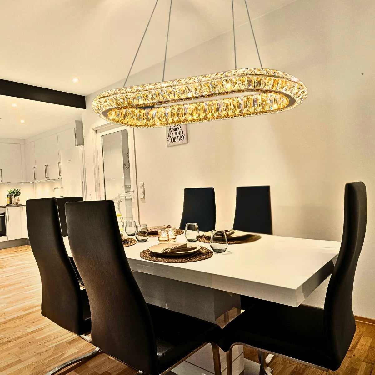 Elva Pendant Light