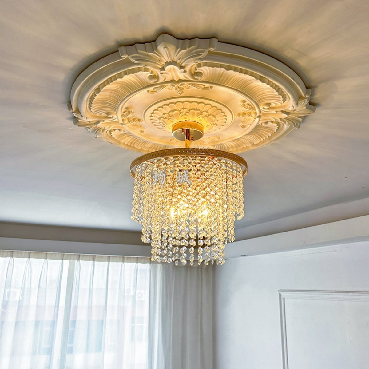 Vesil Crystal Chandelier with Gold