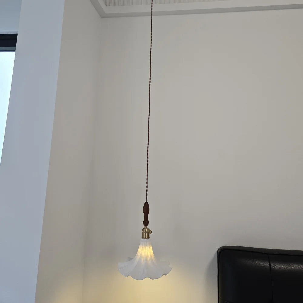 blue stained glass lamp shade​