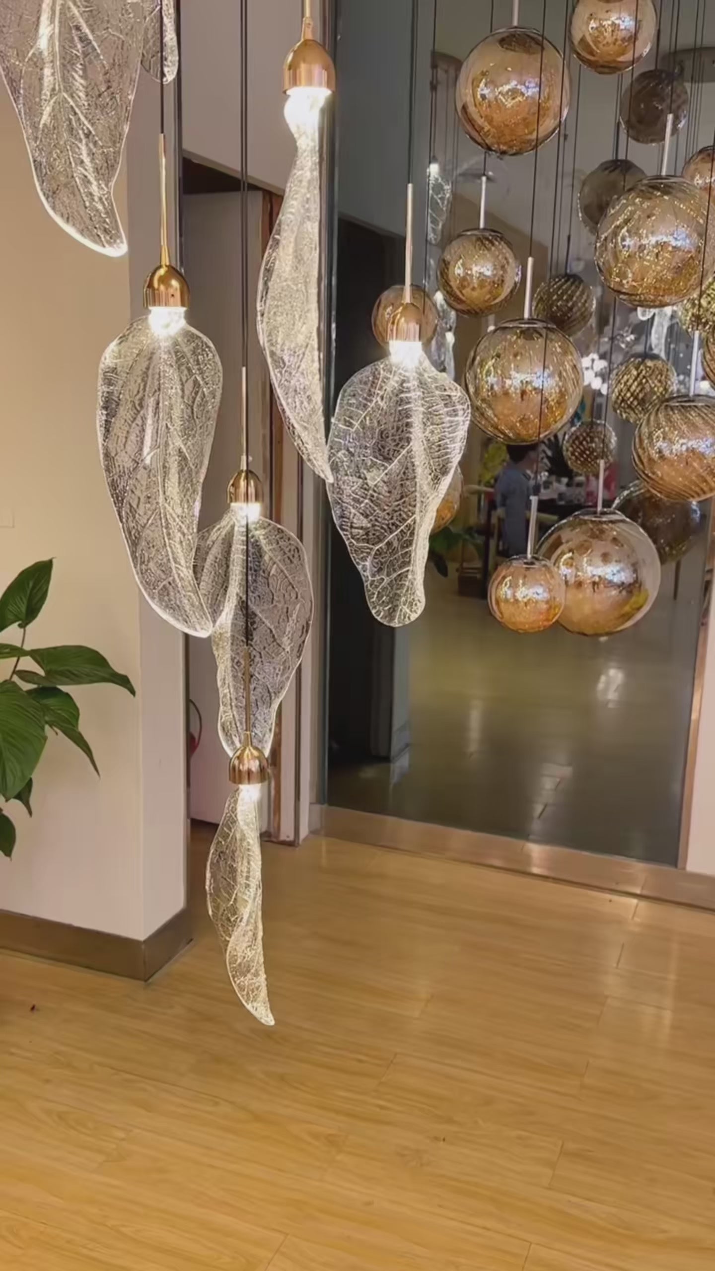 Leaf Chandelier-Creative Acrylic Leaf Staircase Light Wlth Dimmable-Video